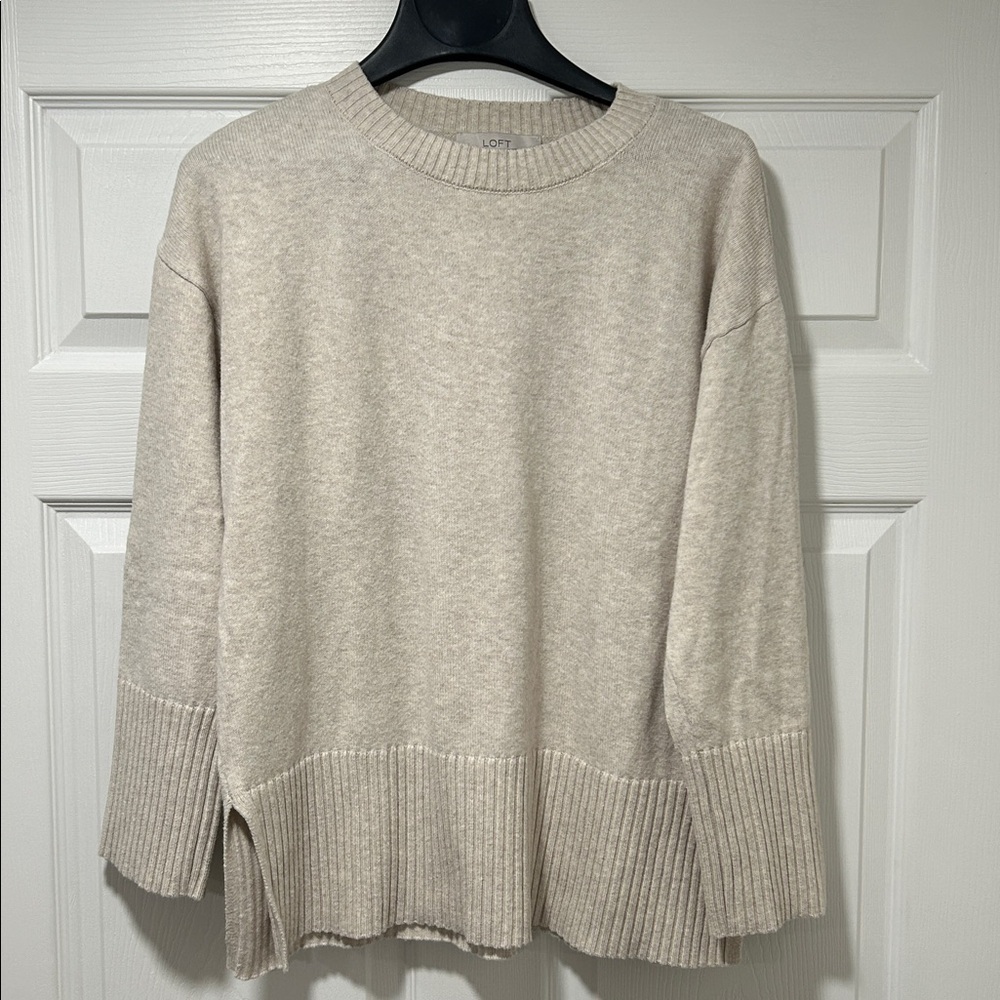 Ann Taylor Loft Crew Neck Ribbed Detail Sweater Size Small